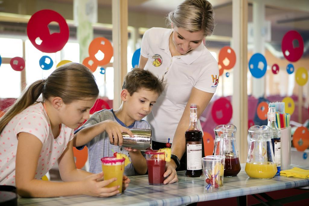 H2O Hotel-Therme-Resort, Fur Familien Mit Kindern باد والترزدورف المظهر الخارجي الصورة