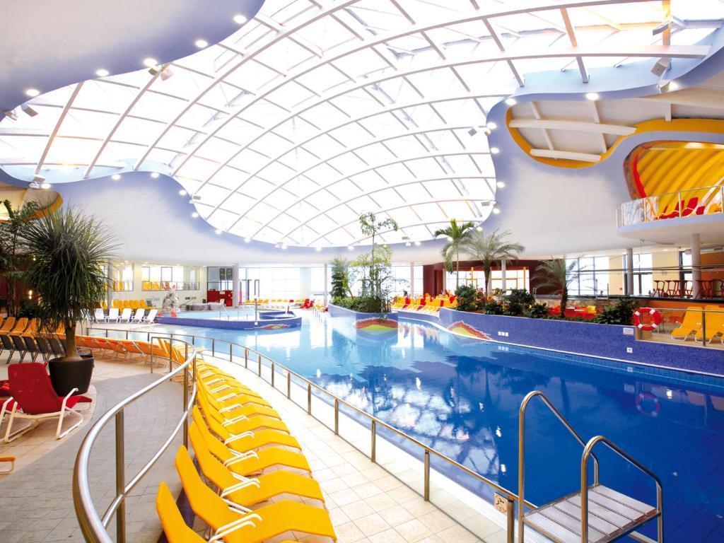 H2O Hotel-Therme-Resort, Fur Familien Mit Kindern باد والترزدورف المظهر الخارجي الصورة