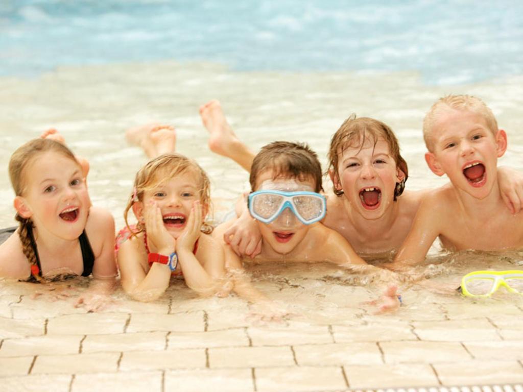 H2O Hotel-Therme-Resort, Fur Familien Mit Kindern باد والترزدورف المظهر الخارجي الصورة